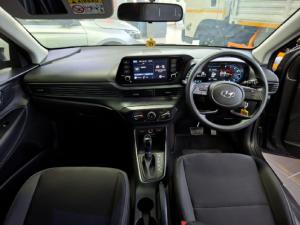 Hyundai i20 1.4 Motion auto - Image 10