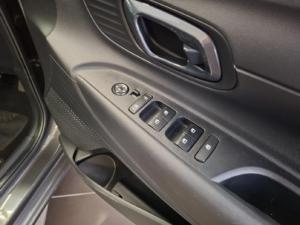 Hyundai i20 1.4 Motion auto - Image 7
