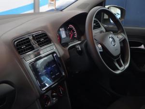 Volkswagen Polo Vivo hatch 1.6 Life - Image 13