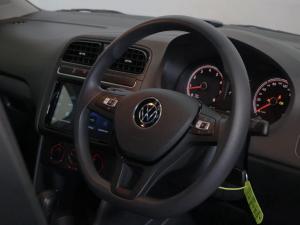 Volkswagen Polo Vivo hatch 1.6 Life - Image 18