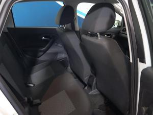 Volkswagen Polo Vivo hatch 1.6 Life - Image 9