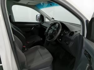Volkswagen Caddy Maxi 2.0TDI panel van - Image 7