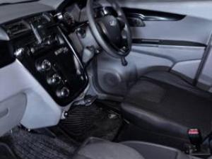 Mahindra KUV100 Nxt 1.2 G80 K2+ #DARE - Image 9