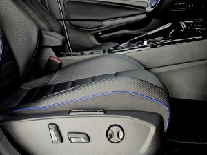 Volkswagen Golf R - Image 14