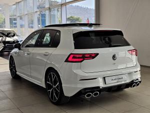 Volkswagen Golf R - Image 8