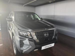 Nissan Navara 2.5DDTi double cab LE Plus - Image 3