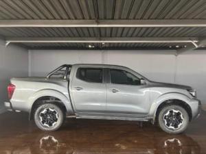 Nissan Navara 2.5DDTi double cab LE Plus - Image 4