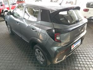 Mahindra XUV 3XO 1.2T MX2 auto - Image 5