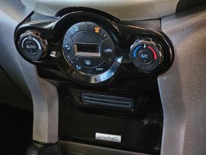 Ford EcoSport 1.0T Titanium - Image 15