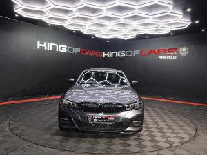 BMW 3 Series 318i M Sport - Image 2