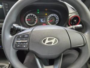 Hyundai Grand i10 1.0 Premium hatch - Image 18
