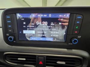 Hyundai Grand i10 1.0 Premium hatch - Image 22