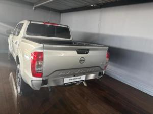 Nissan Navara 2.5DDTi double cab SE 4x4 - Image 8