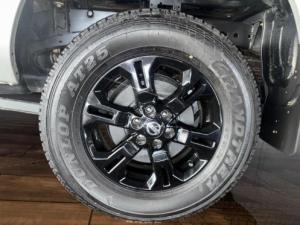 Nissan Navara 2.5DDTi double cab SE 4x4 - Image 9