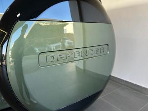 Land Rover Defender 110 D250 X-Dynamic SE - Image 29