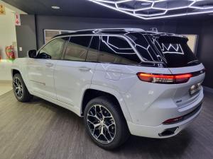 Jeep Grand Cherokee 3.6 4x4 Summit Reserve - Image 24