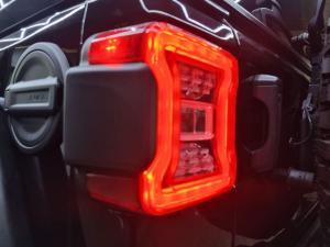 Jeep Wrangler Unlimited 2.0T Sahara - Image 20