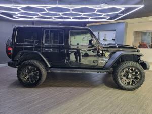 Jeep Wrangler Unlimited 2.0T Sahara - Image 7