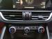 Alfa Romeo Giulia 2.0T - Thumbnail 12
