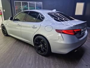 Alfa Romeo Giulia 2.0T - Image 26