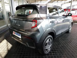 Mahindra XUV 3XO 1.2T MX2 auto - Image 7
