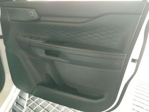 Ford Ranger 2.0 SiT double cab XL 4x4 auto - Image 13