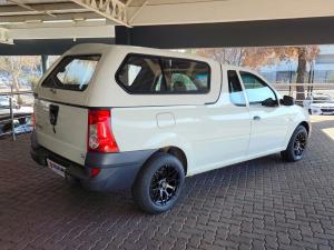 Nissan NP200 1.6i safety pack (aircon) - Image 7