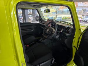 Suzuki Jimny 1.5 GLX AllGrip 5-door auto - Image 16