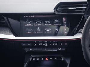 Audi RS3 Sportback quattro - Image 24