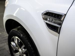 Ford Everest 3.2TDCi 4WD Limited - Image 11