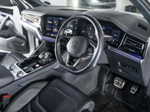 Volkswagen Touareg V6 TDI Executive R-Line - Image 17