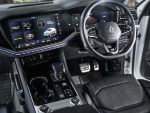 Volkswagen Touareg V6 TDI Executive R-Line - Image 25