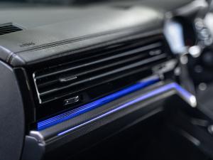 Volkswagen Touareg V6 TDI Executive R-Line - Image 29