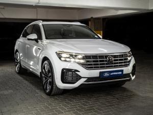 Volkswagen Touareg V6 TDI Executive R-Line - Image 6