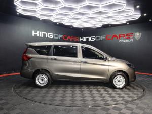 Toyota Rumion 1.5 S - Image 7