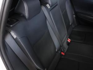 Toyota Corolla Cross 1.8 XR - Image 18