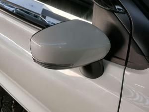 Suzuki Baleno 1.5 GL manual - Image 14
