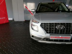 Hyundai Venue 1.2 Motion - Image 9
