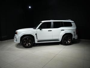 Toyota Land Cruiser Prado 2.8GD VX-R - Image 6