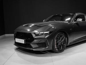 Ford Mustang 5.0 GT fastback - Image 4
