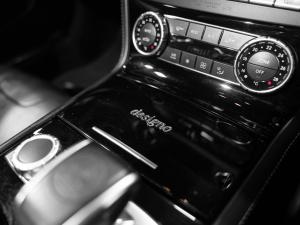Mercedes-Benz SL SL63 - Image 15