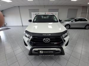 Toyota Hilux 2.4GD-6 Xtra cab Raider manual - Image 4