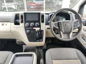 Toyota Quantum 2.8 LWB bus 11-seater GL - Image 6