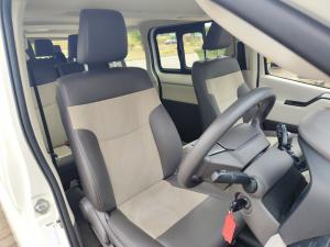 Toyota Quantum 2.8 LWB bus 11-seater GL - Image 16