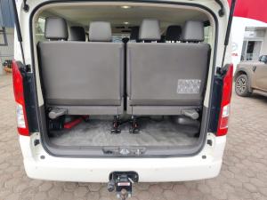 Toyota Quantum 2.8 LWB bus 11-seater GL - Image 19