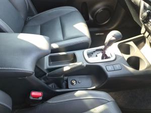 Toyota Hilux 2.8GD-6 double cab Raider auto - Image 12