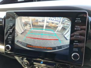 Toyota Hilux 2.8GD-6 double cab Raider auto - Image 14