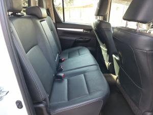 Toyota Hilux 2.8GD-6 double cab Raider auto - Image 17