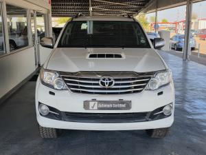 Toyota Fortuner 3.0D-4D 4x4 Ltd edition auto - Image 4