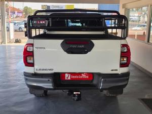 Toyota Hilux 2.8GD-6 double cab 4x4 Legend auto - Image 5